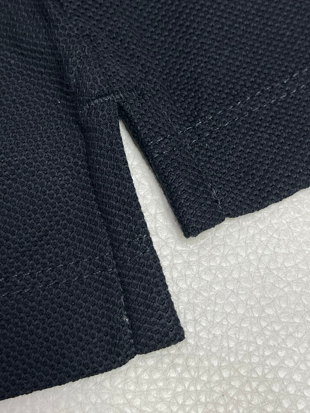 Burberry 巴宝莉 纯色logo字母领Polo衫 短袖 T恤 圆领 短款 夏季 黑色 白色 80675361 80135011