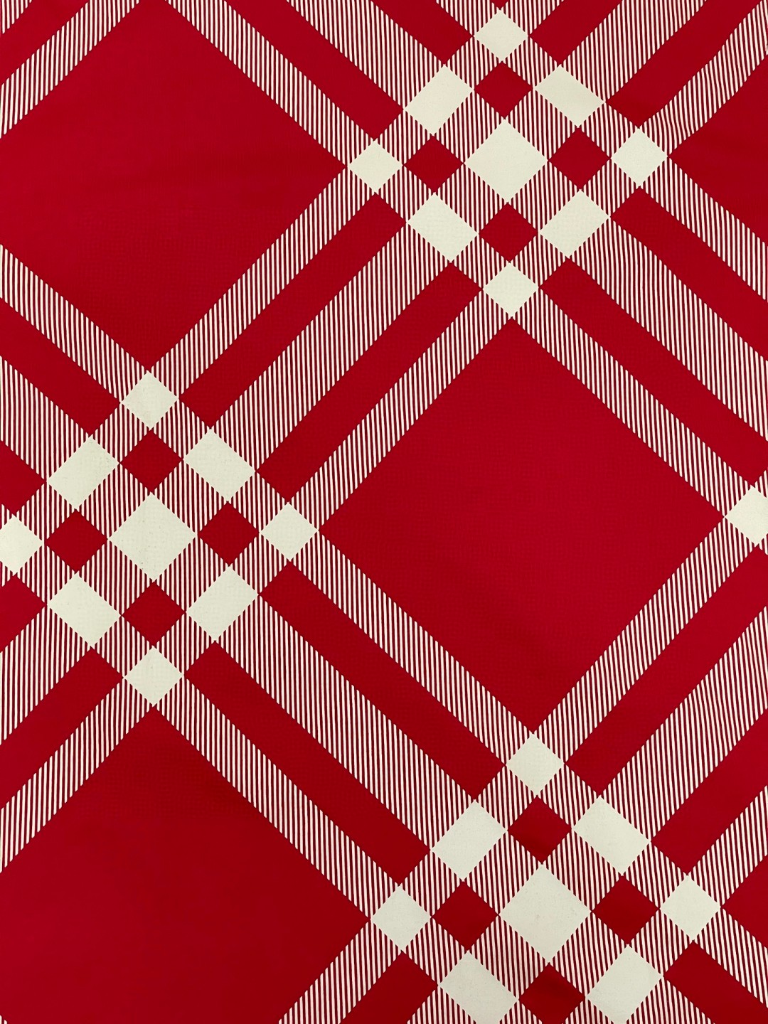 Burberry 巴宝莉 格纹短袖 T恤 圆领 短款 夏季 蓝色 红色