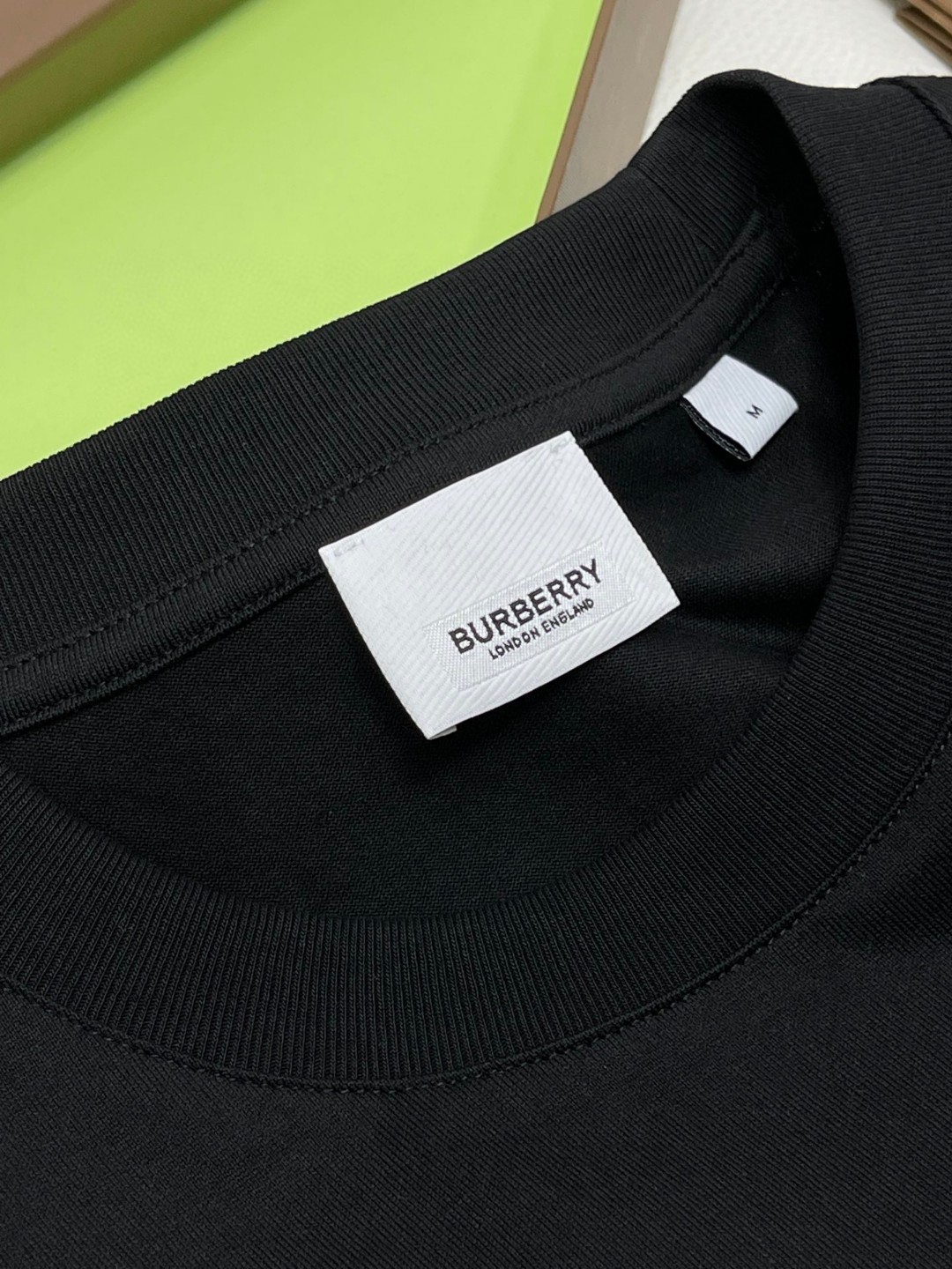 Burberry 巴宝莉 字母logo刺绣图案短袖 T恤 圆领 短款 夏季 黑色 白色 