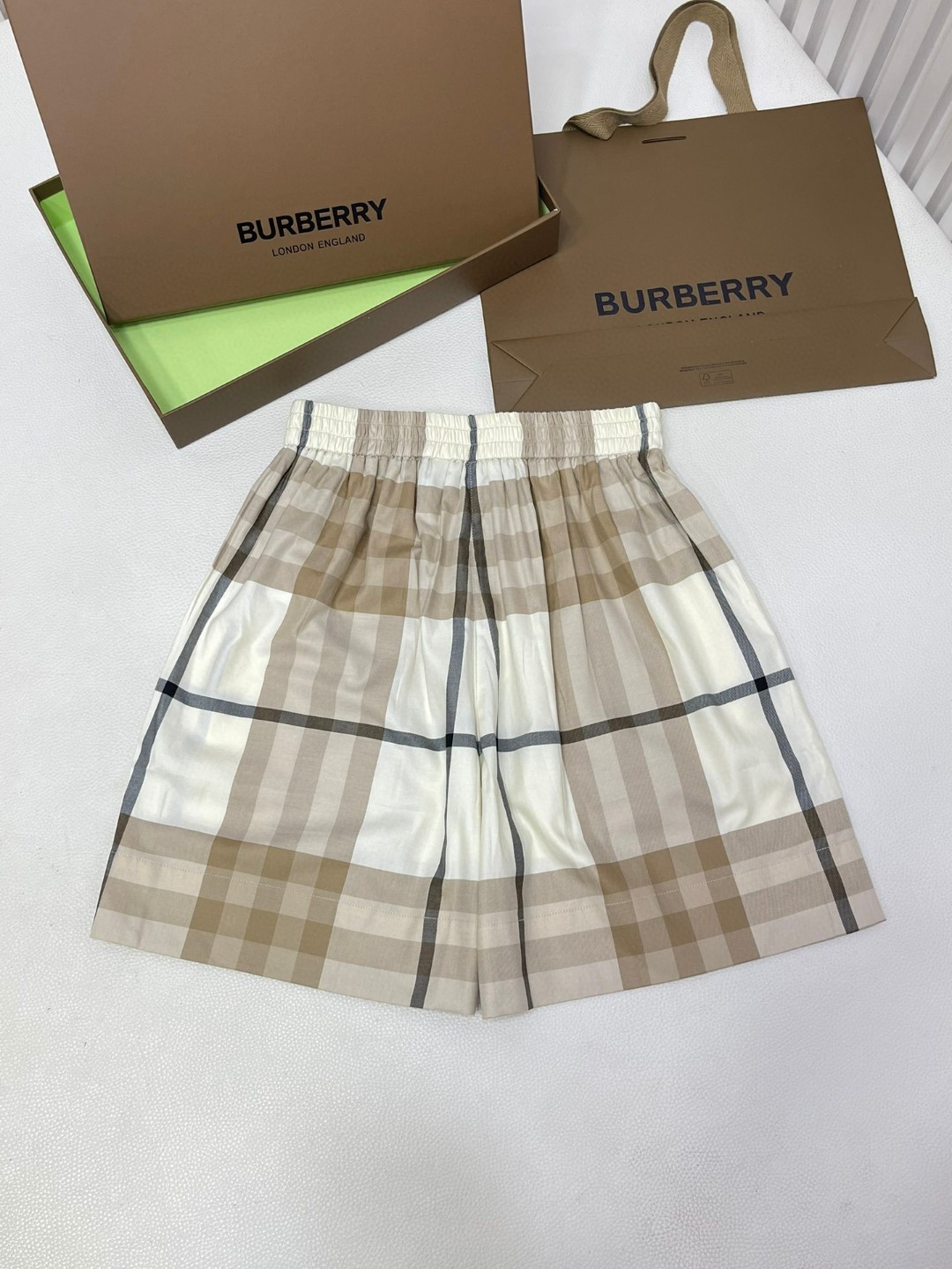 Burberry 巴宝莉 格纹松紧腰 短裤 裤子 休闲裤 米色 80568541