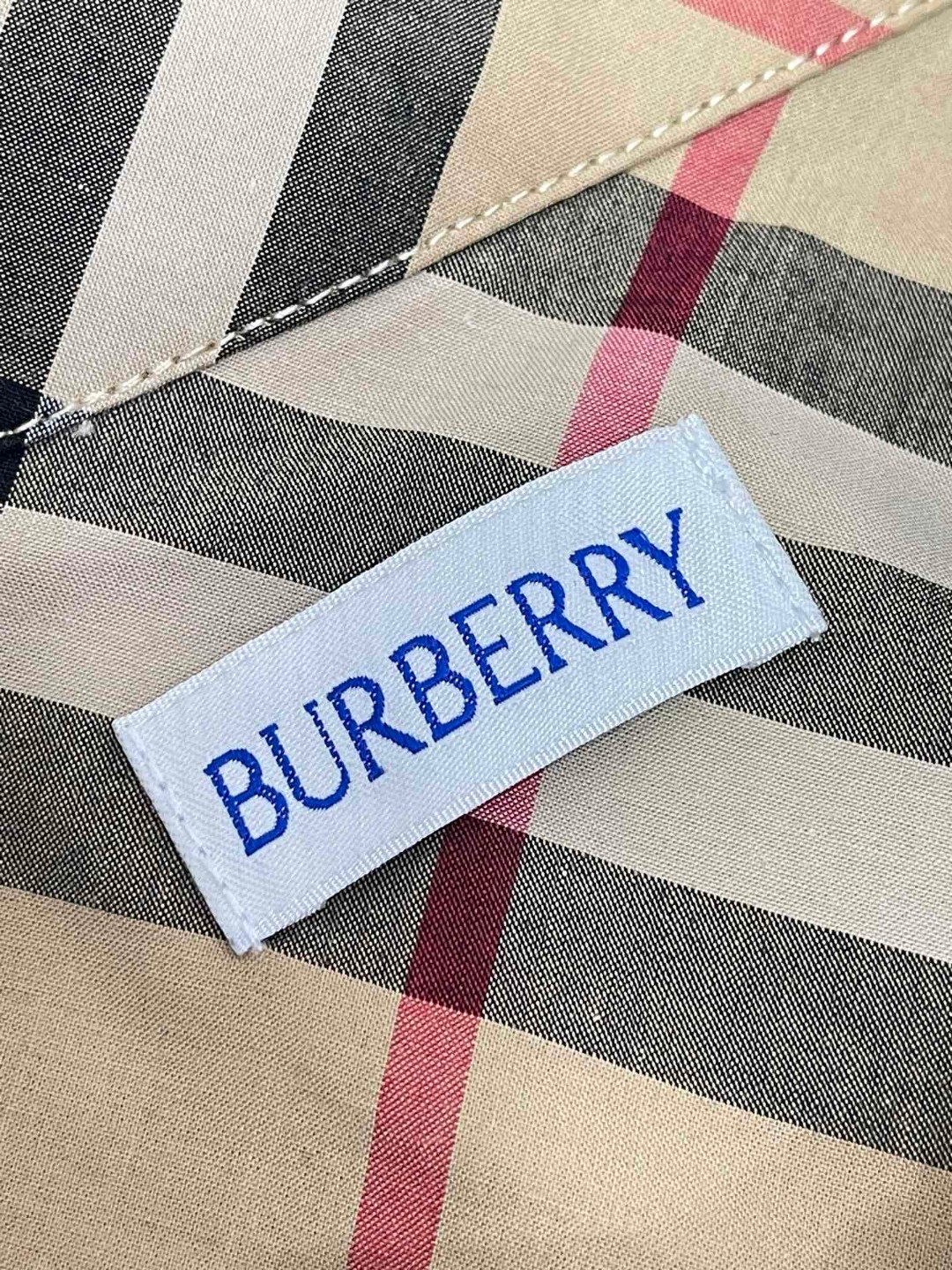 Burberry 巴宝莉 格纹字母logo印花衬衫 长袖 外套 秋冬款 男款 米色 