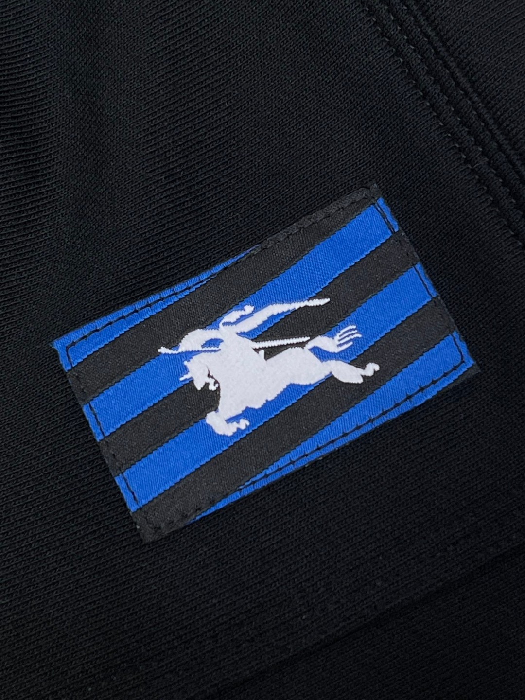 Burberry 巴宝莉 纯色口袋徽标松紧腰短裤 休闲裤 裤子 黑色 绿色 米色 80812321