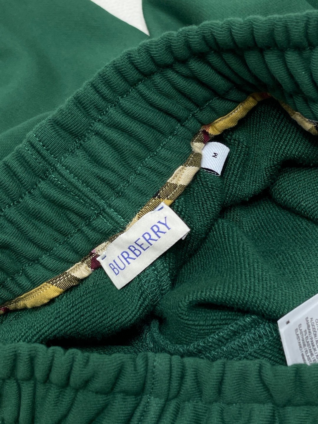 Burberry 巴宝莉 纯色口袋徽标松紧腰短裤 休闲裤 裤子 黑色 绿色 米色 80812321