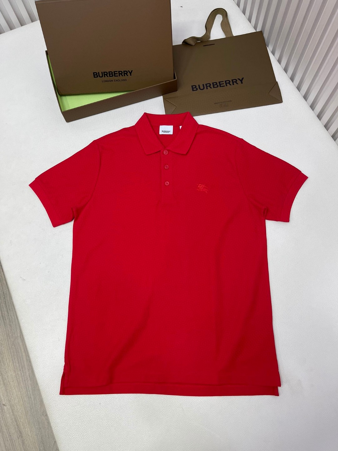 Burberry 巴宝莉 纯色刺绣战马图案Polo衫 短袖 T恤 圆领 短款 夏季 黑色 白色 酒红色 80991651