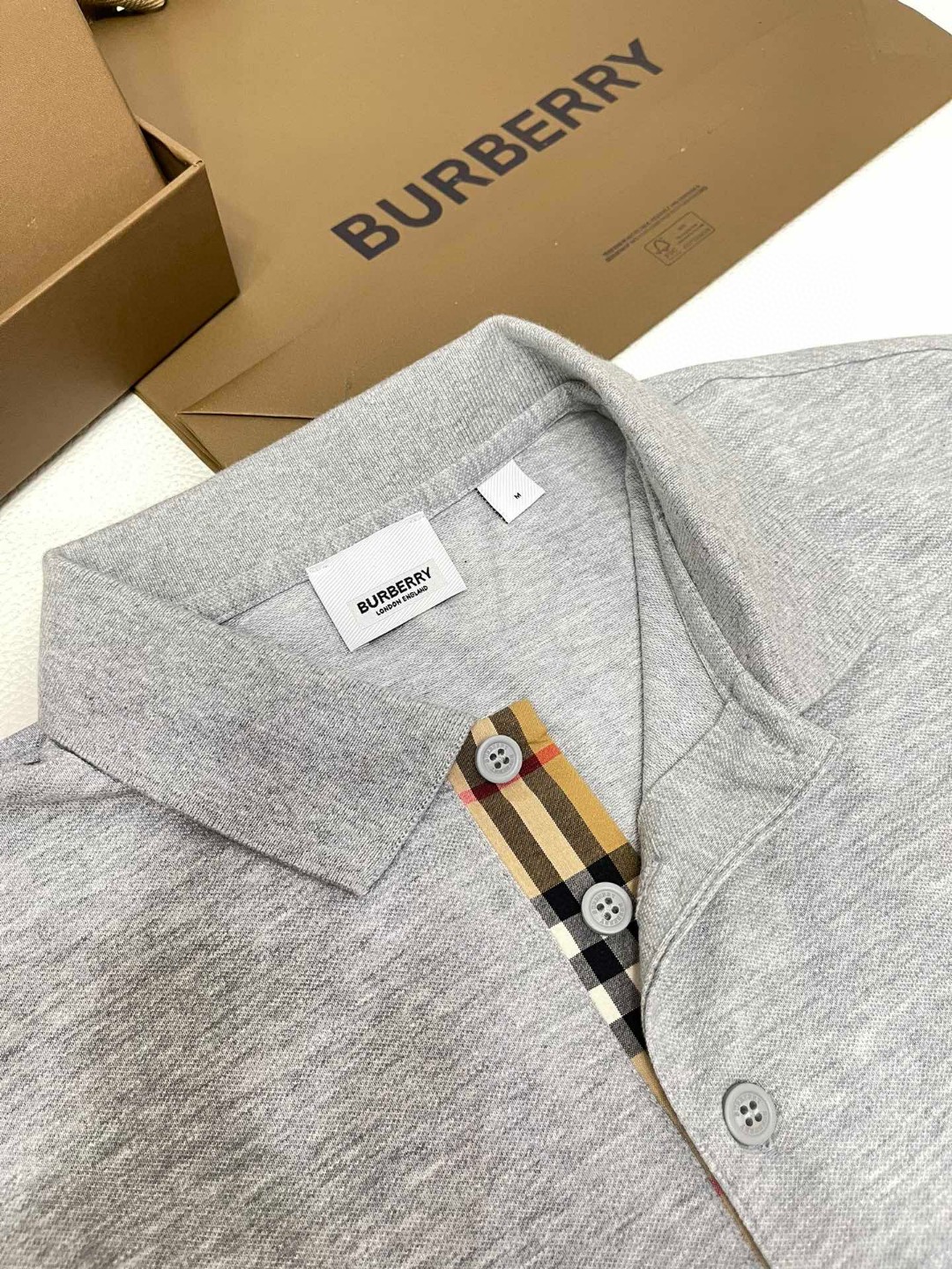 Burberry 巴宝莉 纯色刺绣战马图案Polo衫 短袖 T恤 圆领 短款 夏季 黑色 白色 酒红色 80991651