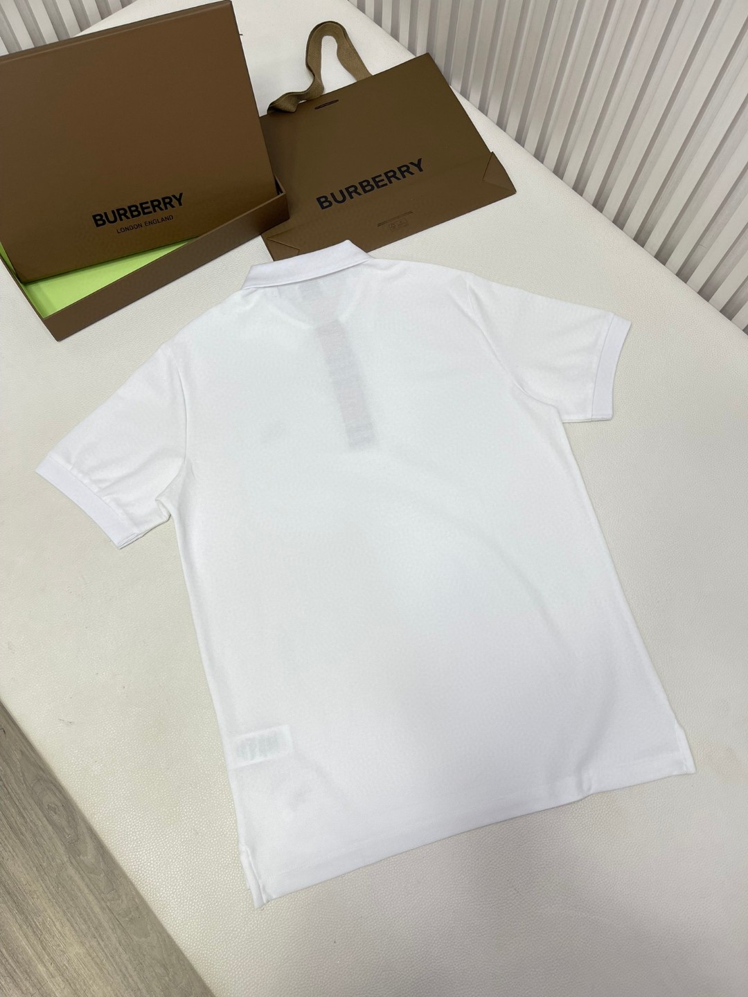 Burberry 巴宝莉 纯色刺绣战马图案Polo衫 短袖 T恤 圆领 短款 夏季 黑色 白色 酒红色 80991651