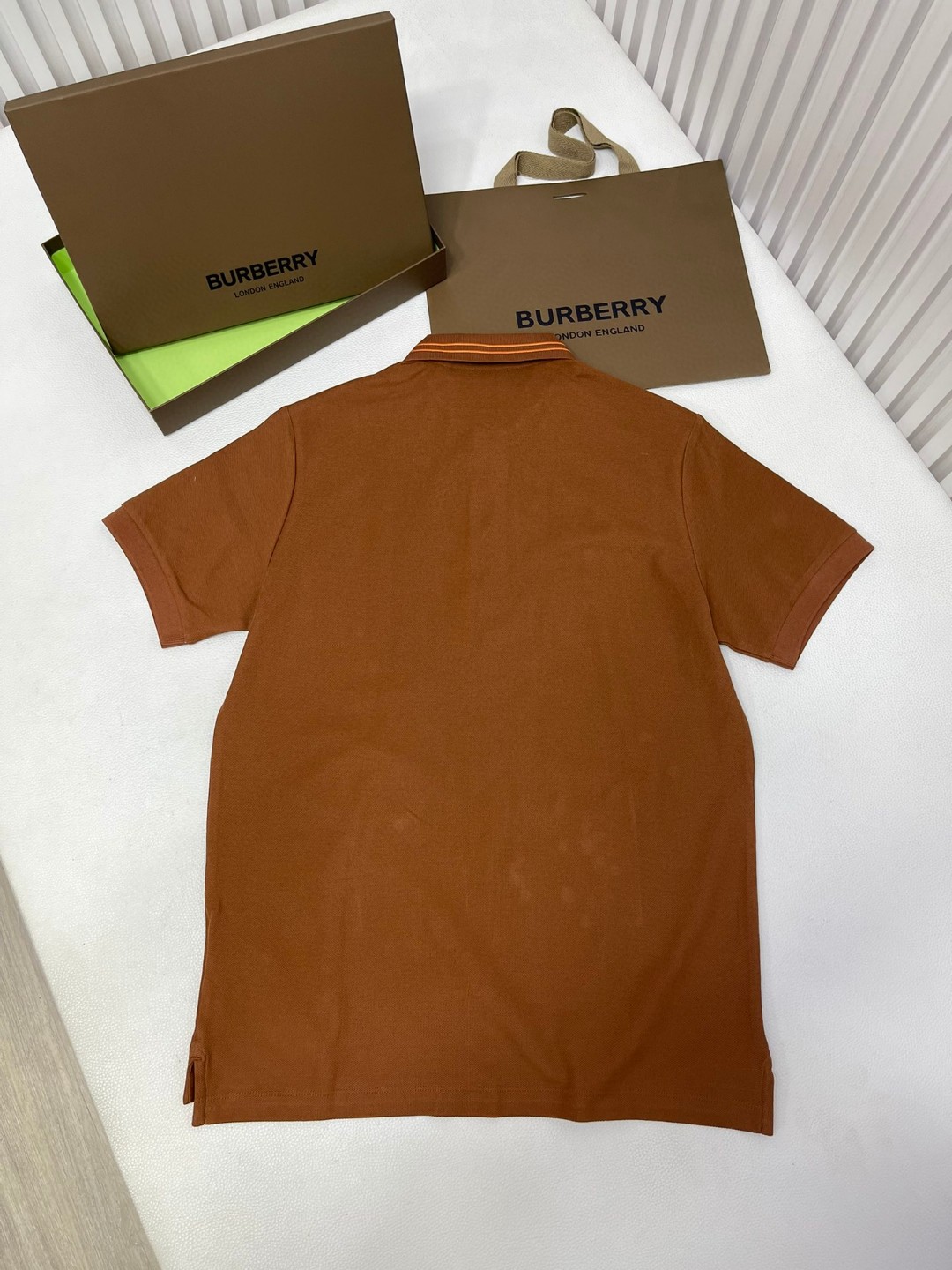 Burberry 巴宝莉 纯色刺绣战马条纹领Polo衫 短袖 T恤 圆领 短款 夏季 黑色 白色 棕色 80707741