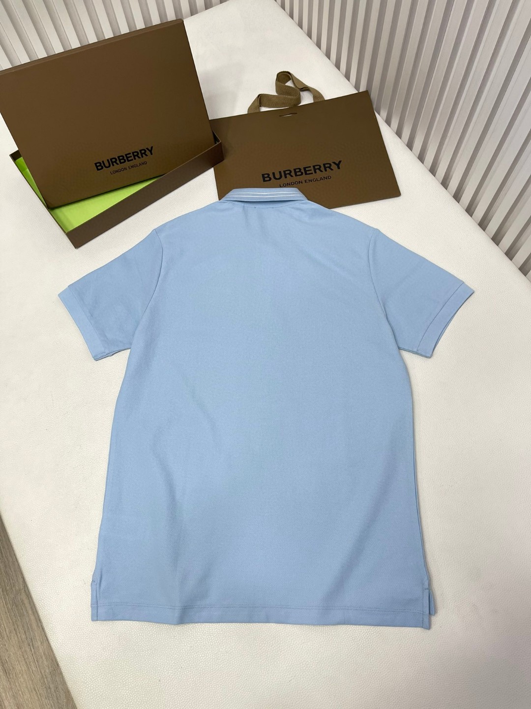 Burberry 巴宝莉 纯色刺绣战马条纹领Polo衫 短袖 T恤 圆领 短款 夏季 黑色 白色 棕色 80707741