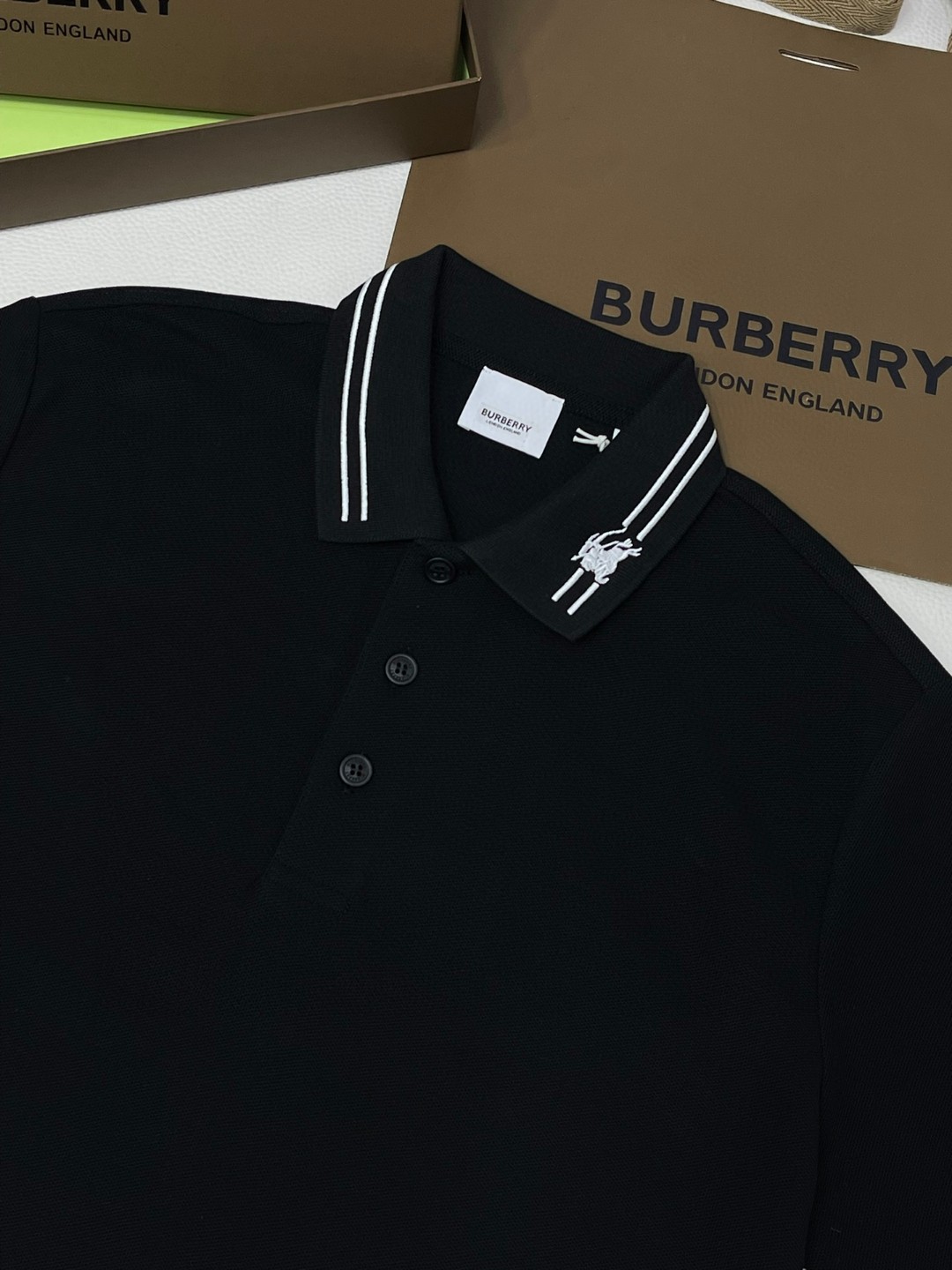 Burberry 巴宝莉 纯色刺绣战马条纹领Polo衫 短袖 T恤 圆领 短款 夏季 黑色 白色 棕色 80707741