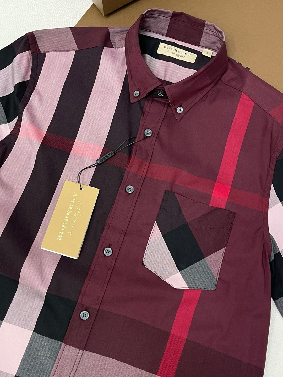 Burberry 巴宝莉 格纹翻领单排扣衬衫 短袖 夏季 蓝色 黑色 绿色 80876371