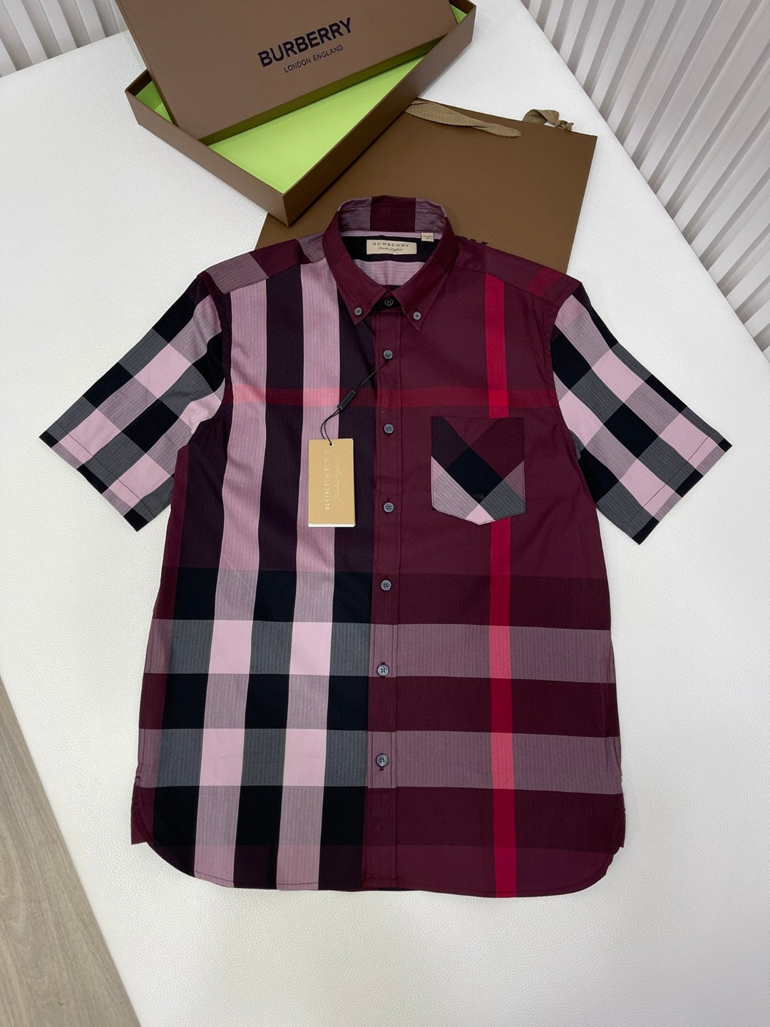 Burberry 巴宝莉 格纹翻领单排扣衬衫 短袖 夏季 蓝色 黑色 绿色 80876371