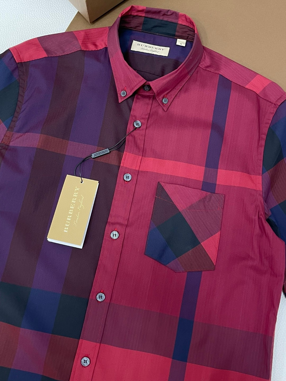 Burberry 巴宝莉 格纹翻领单排扣衬衫 短袖 夏季 蓝色 黑色 绿色 80876371