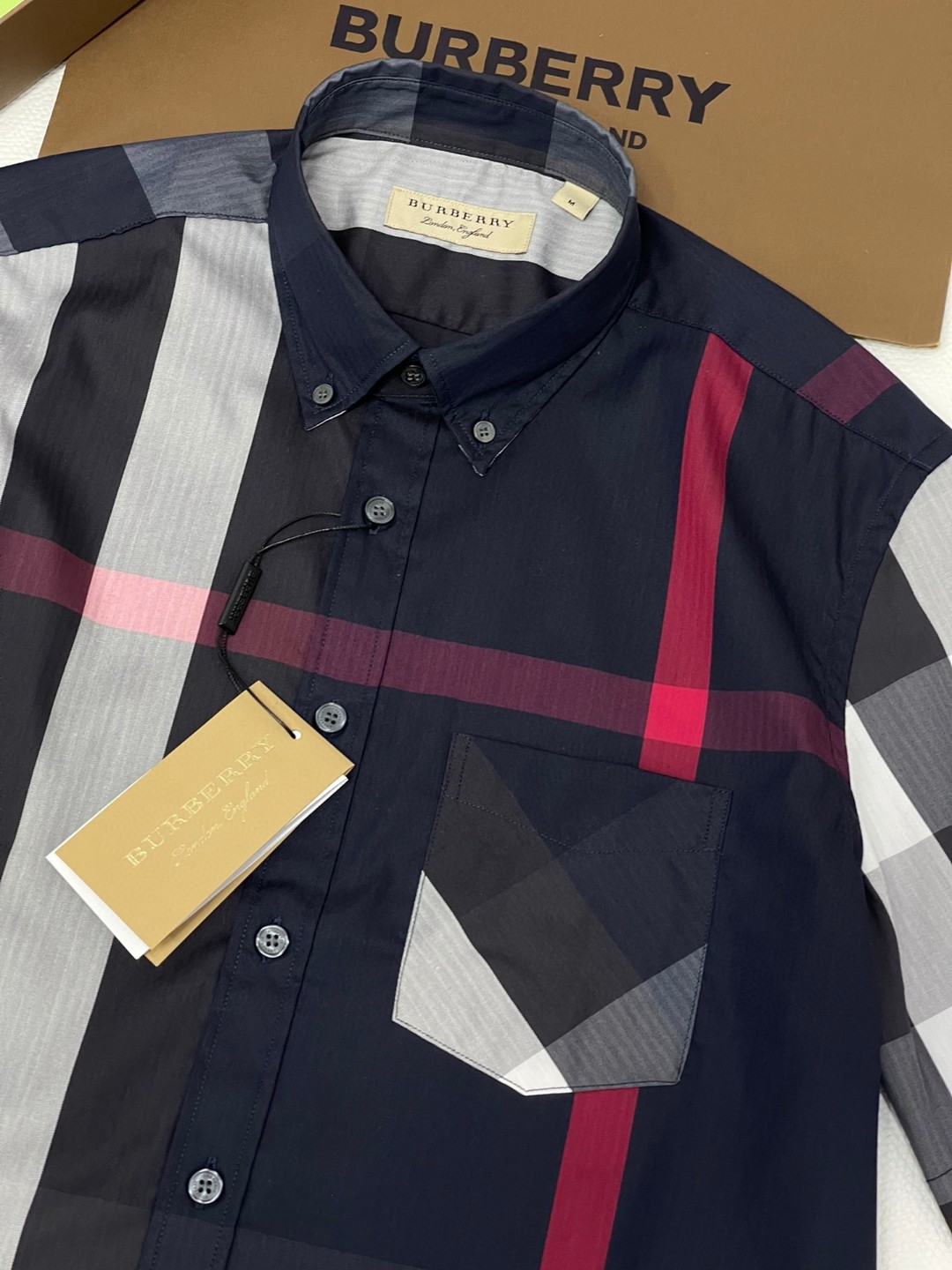 Burberry 巴宝莉 格纹翻领单排扣衬衫 短袖 夏季 蓝色 黑色 绿色 80876371