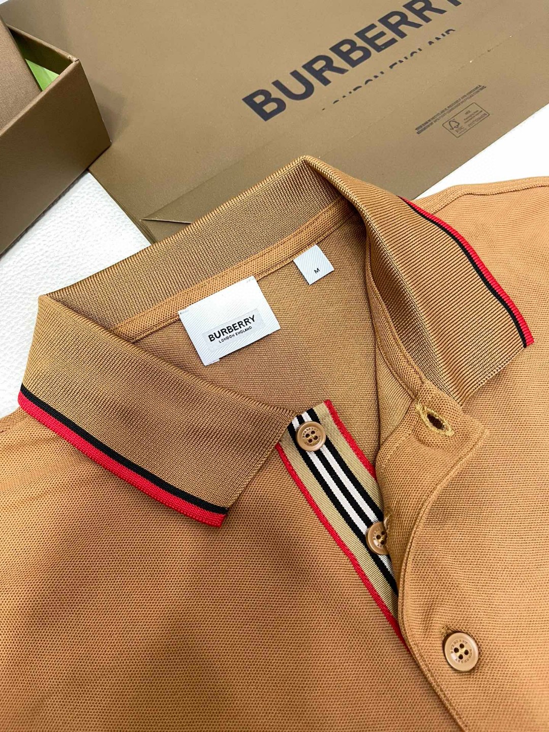 Burberry 巴宝莉 撞色字母logo刺绣Polo衫 短袖 T恤 圆领 短款 夏季 黑色 白色 酒红色 8017003-A1189