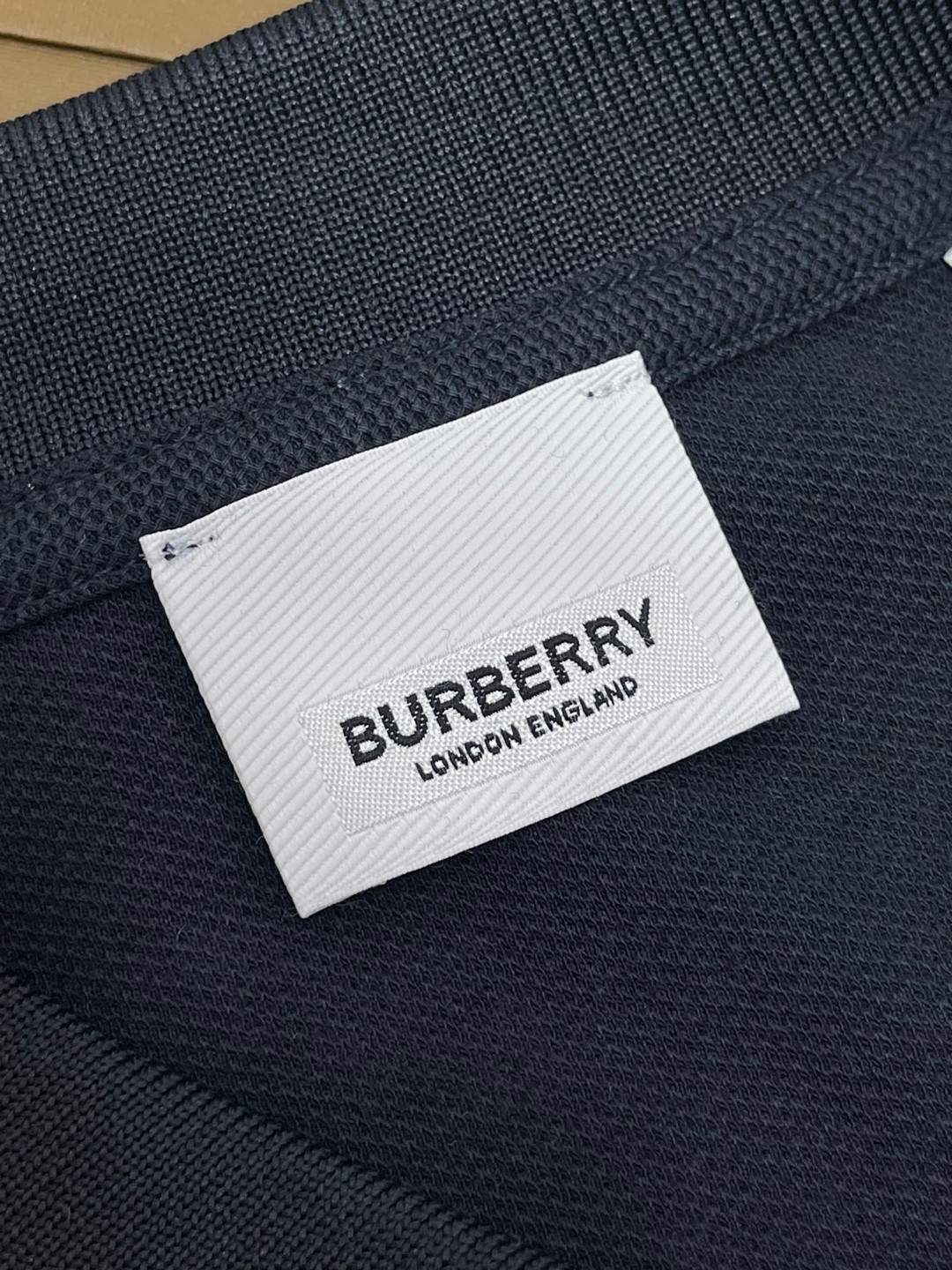 Burberry 巴宝莉 撞色字母logo刺绣Polo衫 短袖 T恤 圆领 短款 夏季 黑色 白色 酒红色 8017003-A1189