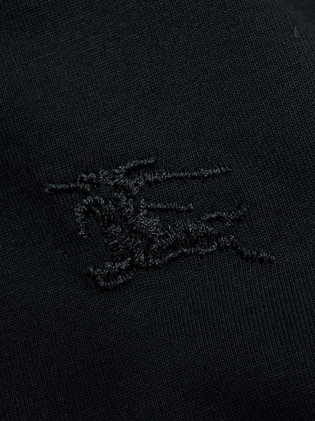 Burberry 巴宝莉 纯色刺绣战马图案 短袖 T恤 圆领 短款 夏季 黑色 白色 豆绿色 墨绿色