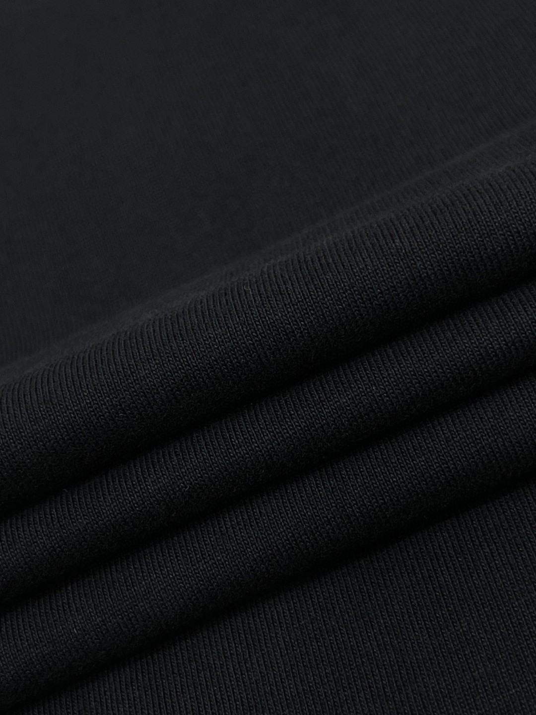 Burberry 巴宝莉 纯色刺绣战马图案 短袖 T恤 圆领 短款 夏季 黑色 白色 豆绿色 墨绿色