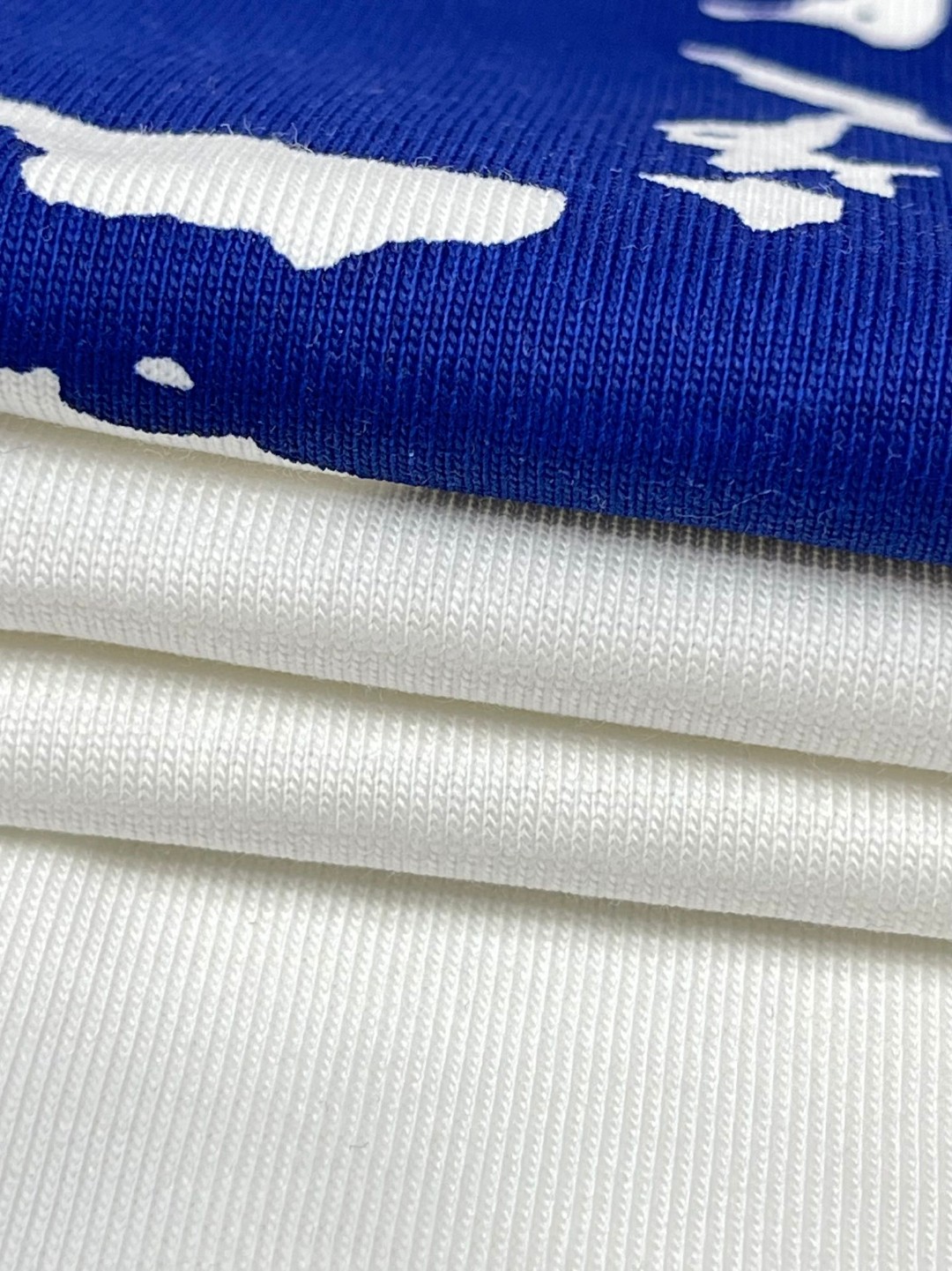 Burberry 巴宝莉 马术骑士印花图案 短袖 T恤 圆领 短款 夏季 白色 80907931