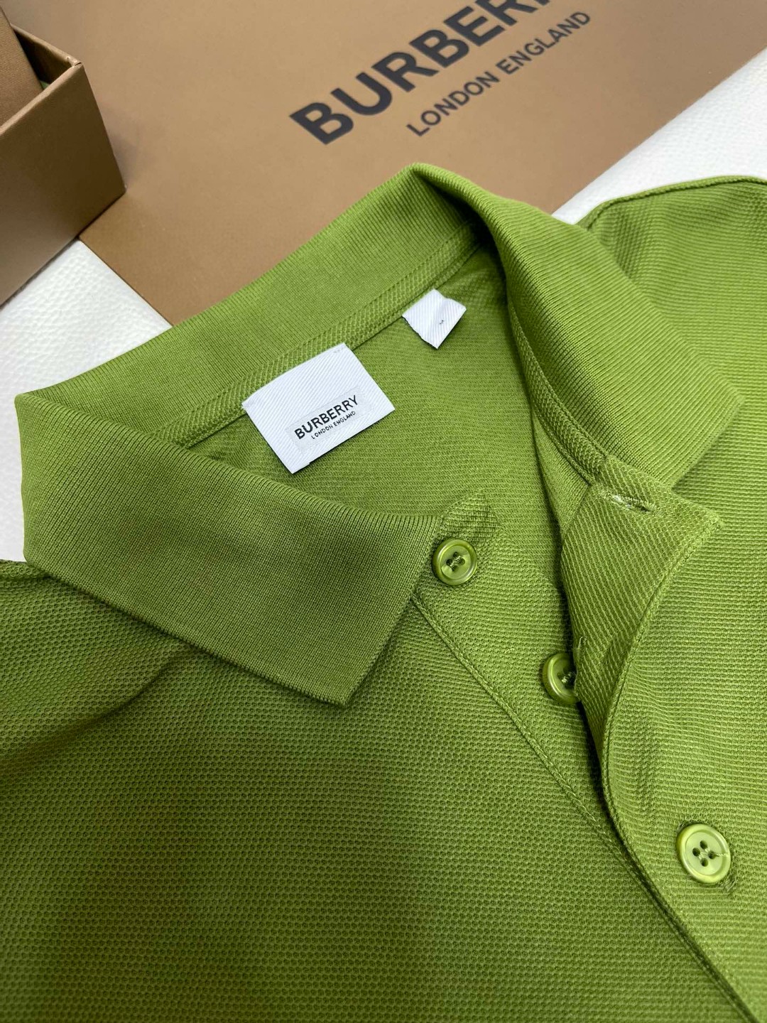 Burberry 巴宝莉 纯色橡木叶刺绣徽章Polo衫 短袖 T恤 圆领 短款 夏季 黑色 白色 80651791