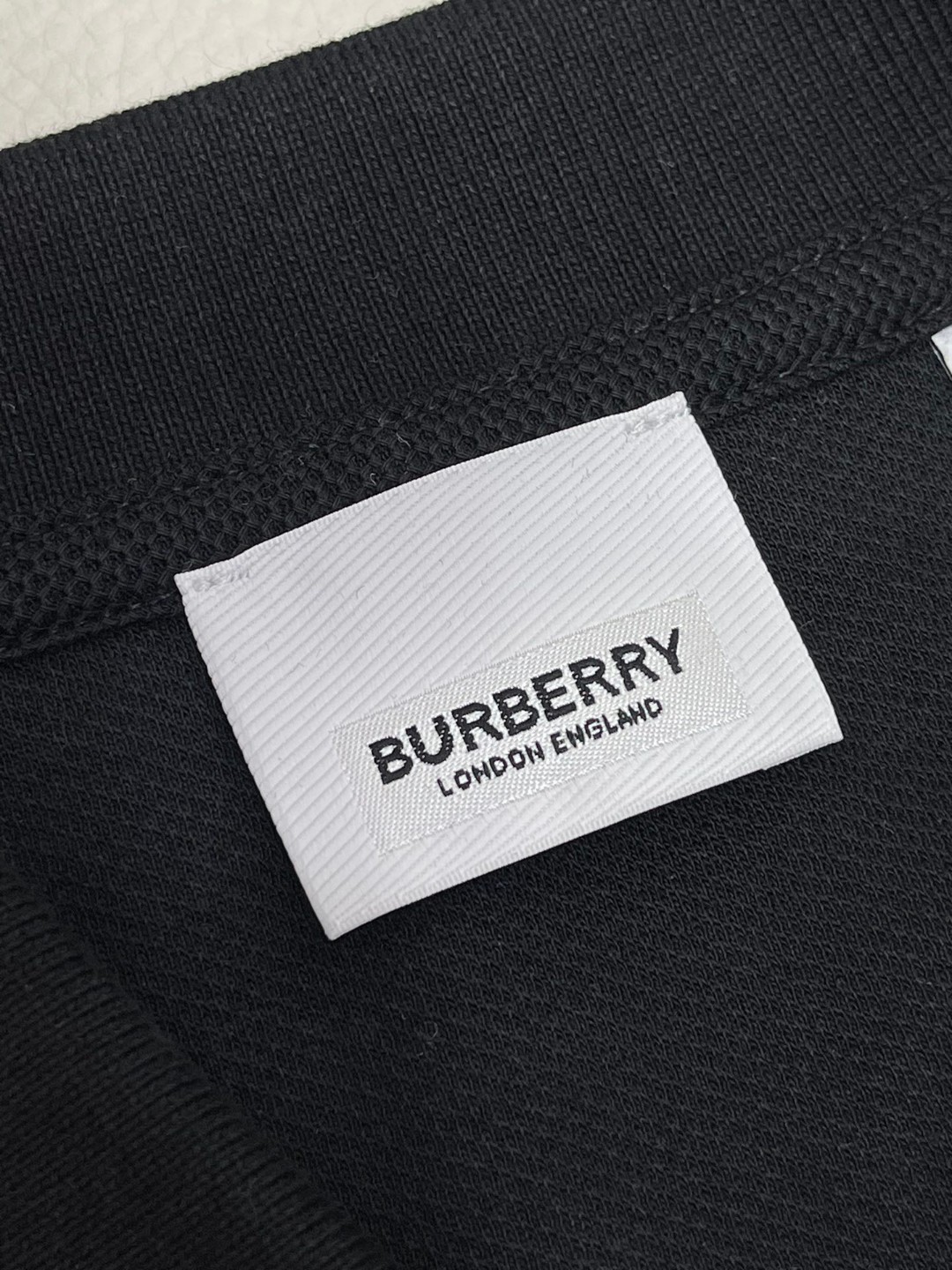 Burberry 巴宝莉 纯色橡木叶刺绣徽章Polo衫 短袖 T恤 圆领 短款 夏季 黑色 白色 80651791