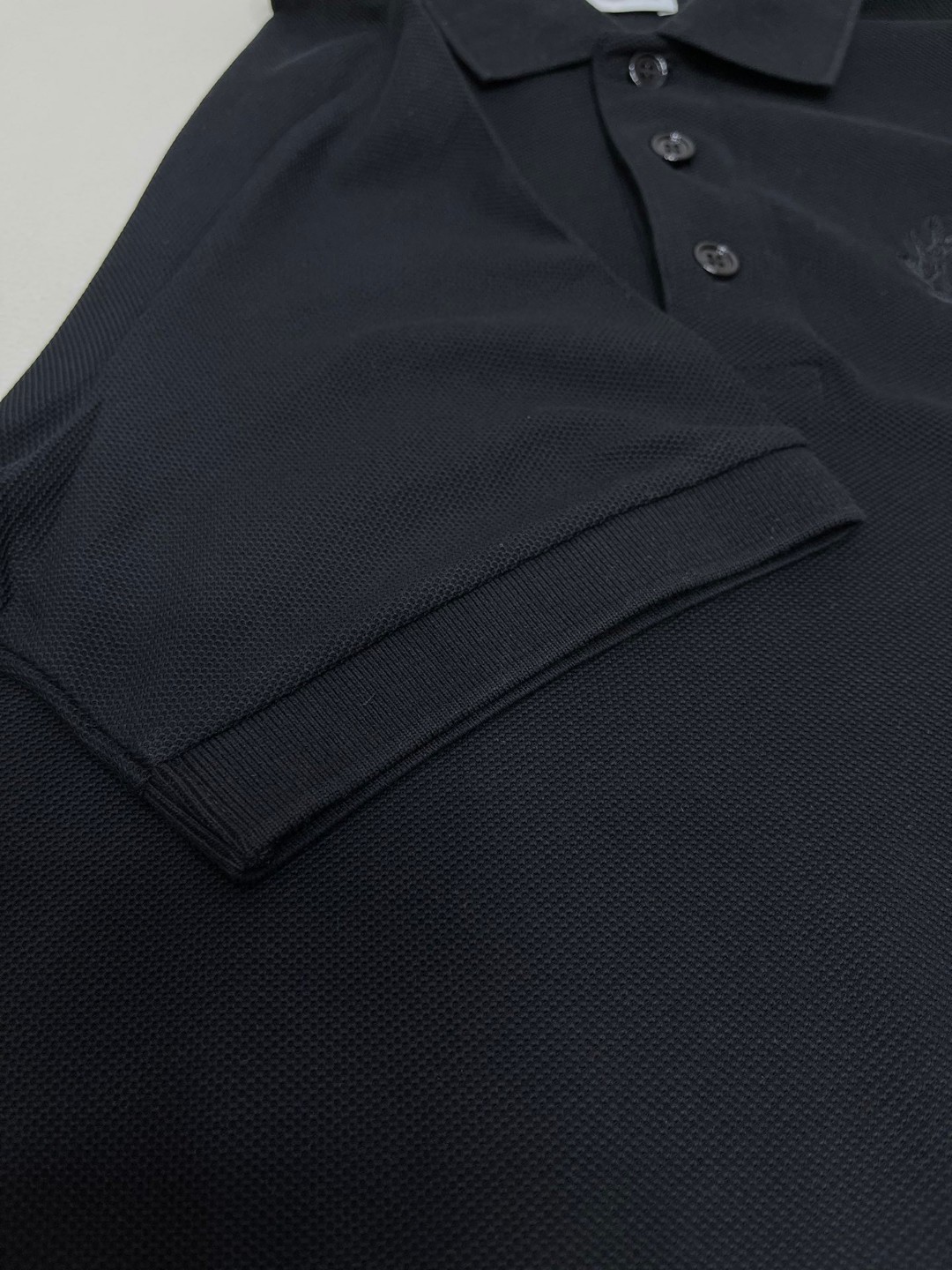 Burberry 巴宝莉 纯色橡木叶刺绣徽章Polo衫 短袖 T恤 圆领 短款 夏季 黑色 白色 80651791