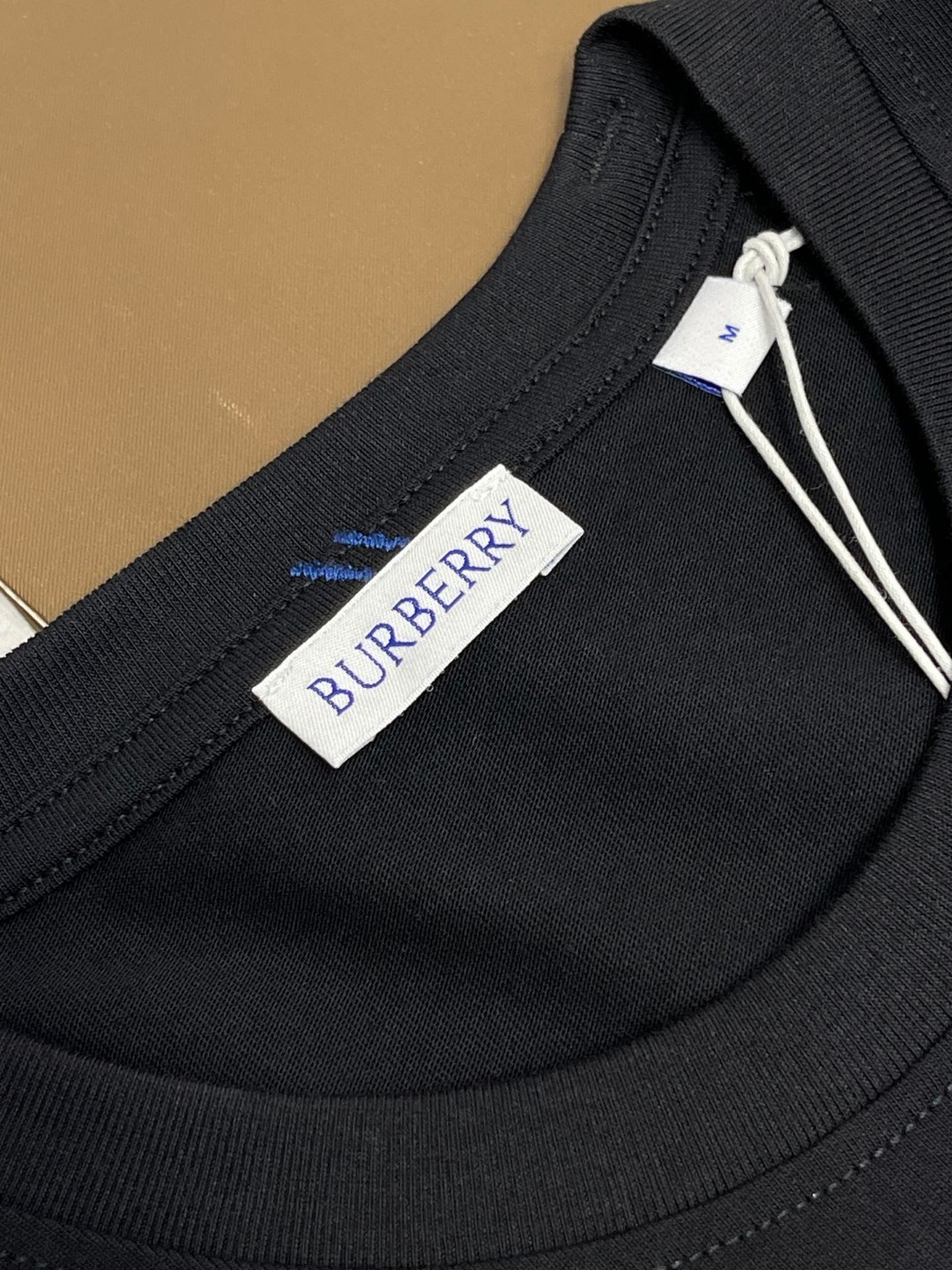 Burberry 巴宝莉 纯色战马图案徽标 短袖 T恤 圆领 短款 夏季 黑色 白色 绿色 80808141