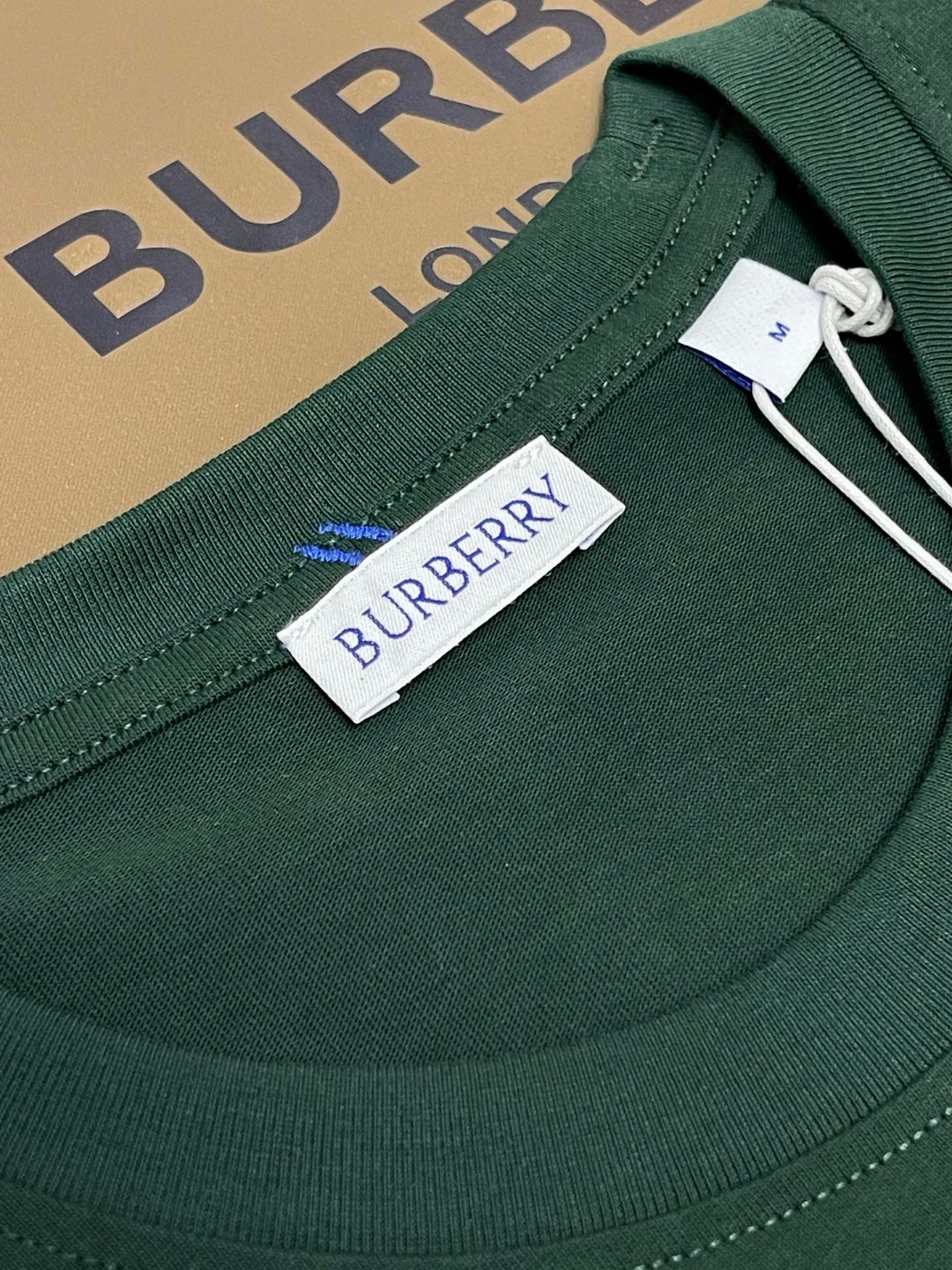 Burberry 巴宝莉 纯色战马图案徽标 短袖 T恤 圆领 短款 夏季 黑色 白色 绿色 80808141