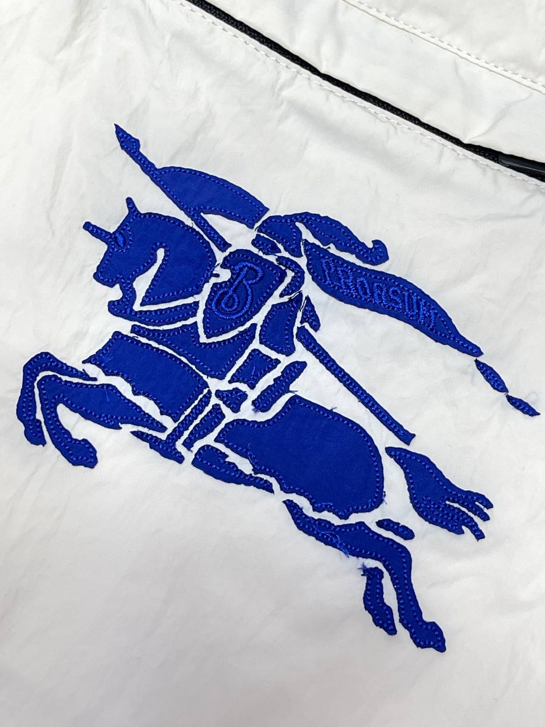 Burberry 巴宝莉 纯色刺绣战马图案松紧腰短裤 裤子 休闲裤 蓝色黑色