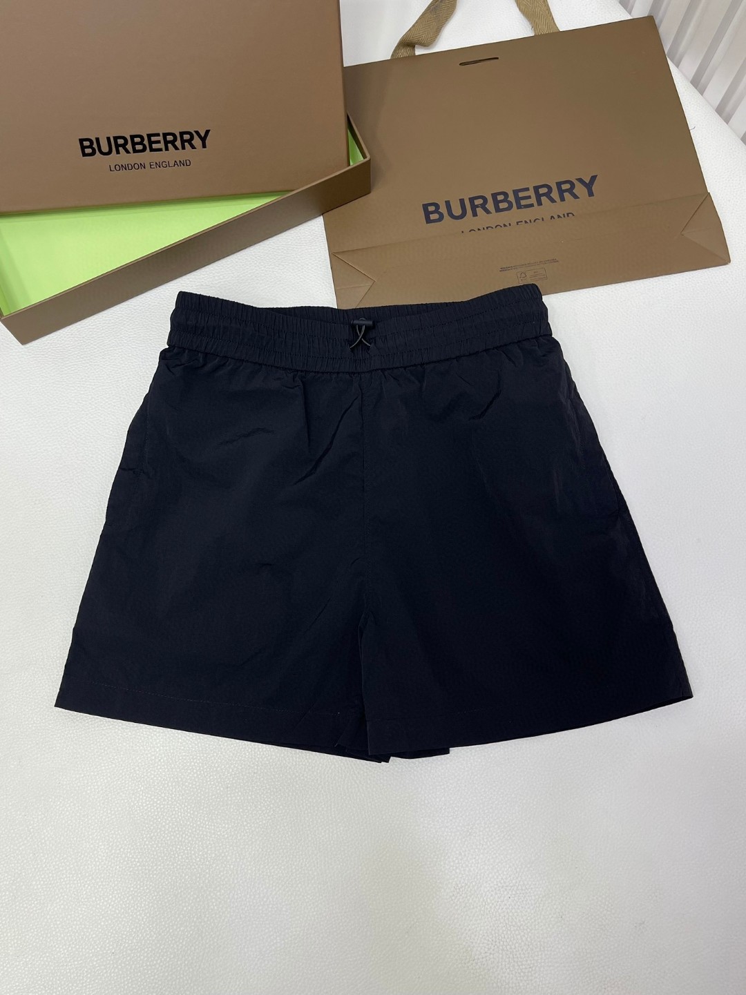 Burberry 巴宝莉 纯色刺绣战马图案松紧腰短裤 裤子 休闲裤 蓝色黑色