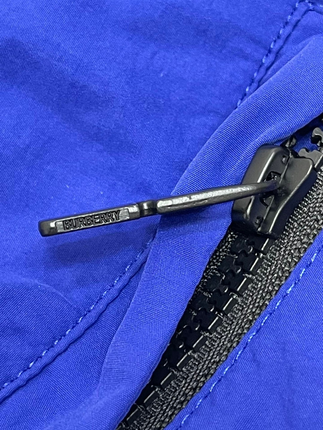 Burberry 巴宝莉 纯色刺绣战马图案松紧腰短裤 裤子 休闲裤 蓝色黑色