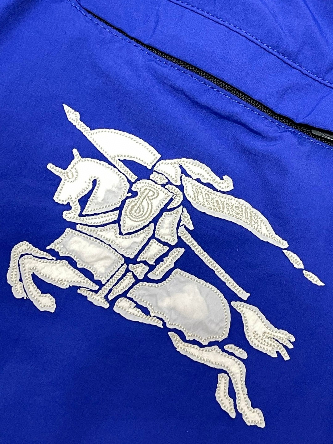 Burberry 巴宝莉 纯色刺绣战马图案松紧腰短裤 裤子 休闲裤 蓝色黑色