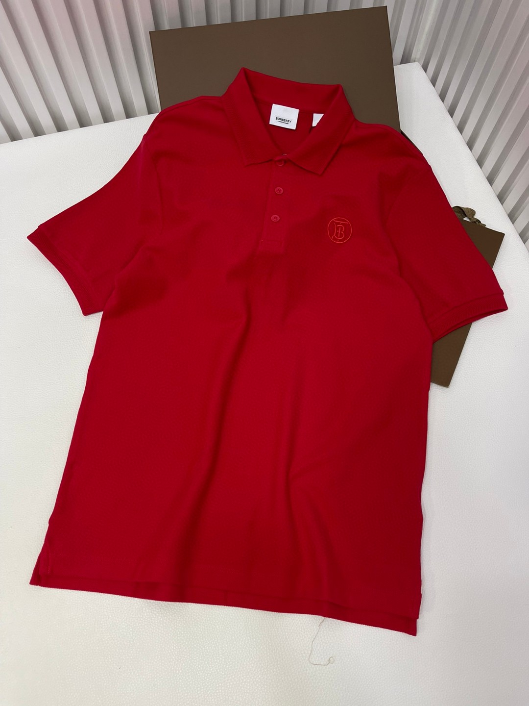 Burberry 巴宝莉 纯色胸口刺绣微标Polo衫 短袖 T恤 夏季 黑色 白色 藏蓝色 卡其色 红色 80831571