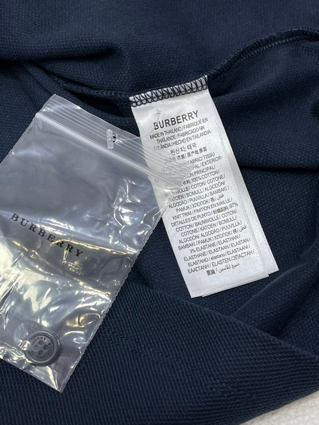 Burberry 巴宝莉 纯色胸口刺绣微标Polo衫 短袖 T恤 夏季 黑色 白色 藏蓝色 卡其色 红色 80831571