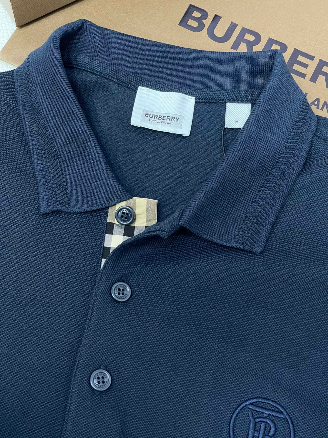 Burberry 巴宝莉 纯色胸口刺绣微标Polo衫 短袖 T恤 夏季 黑色 白色 藏蓝色 卡其色 红色 80831571