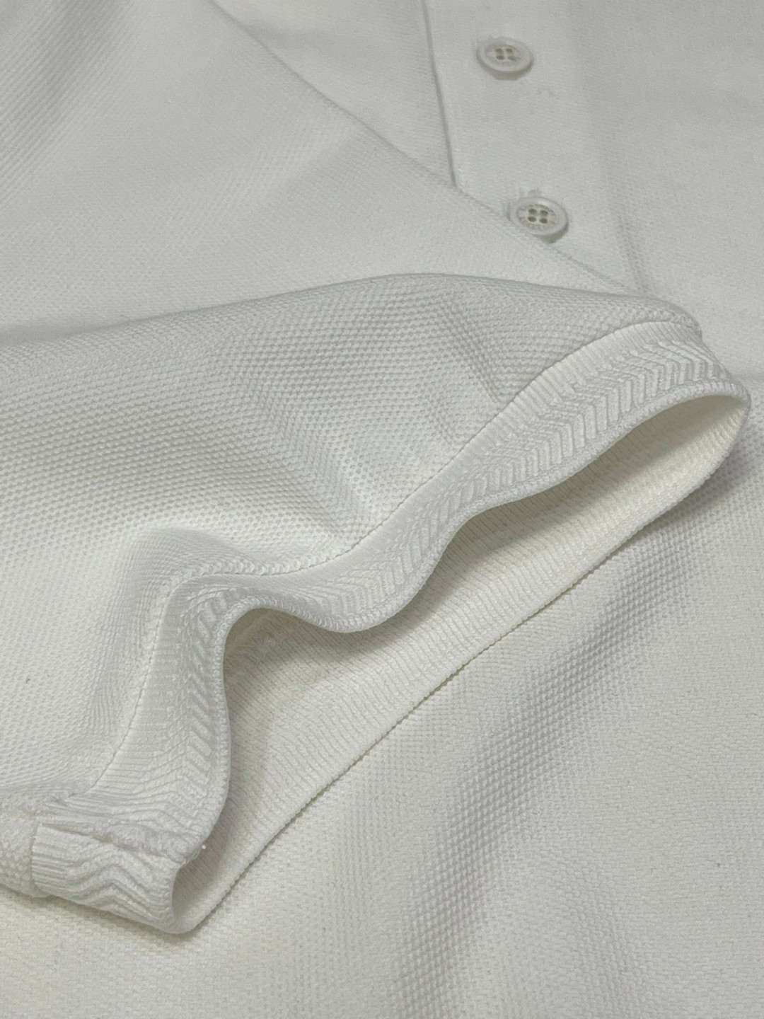 Burberry 巴宝莉 纯色胸口刺绣微标Polo衫 短袖 T恤 夏季 黑色 白色 藏蓝色 卡其色 红色 80831571