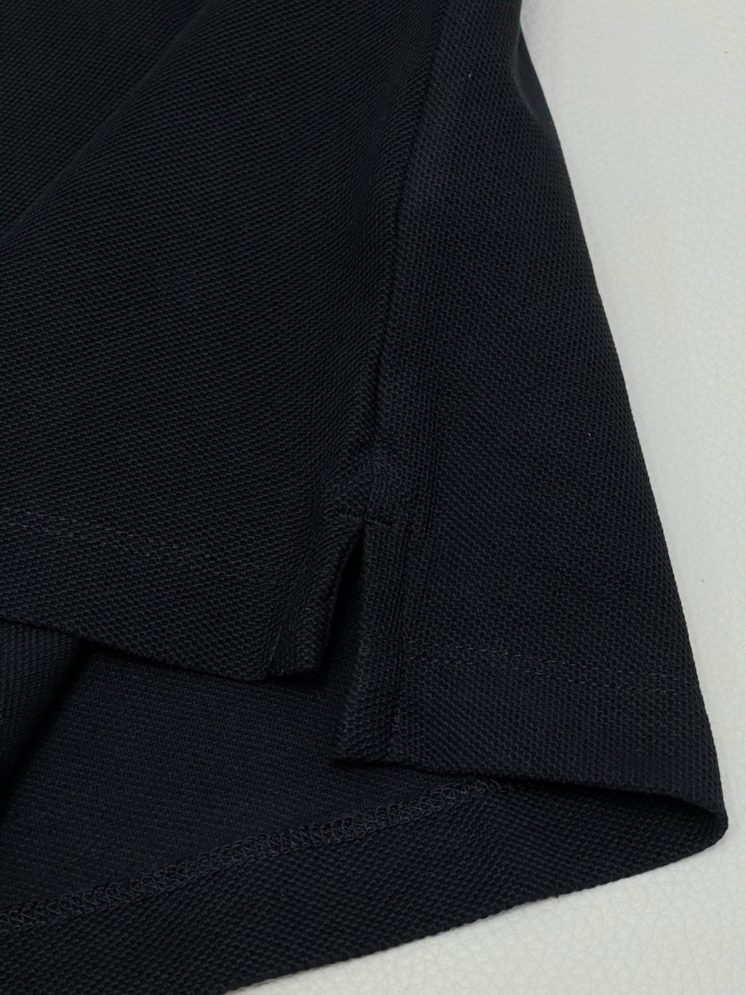 Burberry 巴宝莉 纯色胸口刺绣微标Polo衫 短袖 T恤 夏季 黑色 白色 藏蓝色 卡其色 红色 80831571