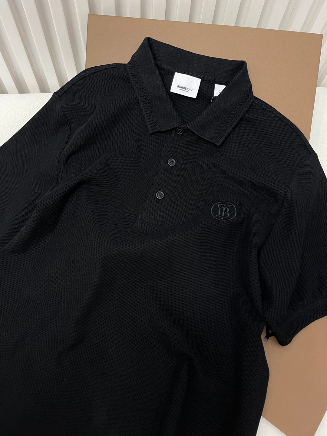 Burberry 巴宝莉 纯色胸口刺绣微标Polo衫 短袖 T恤 夏季 黑色 白色 藏蓝色 卡其色 红色 80831571