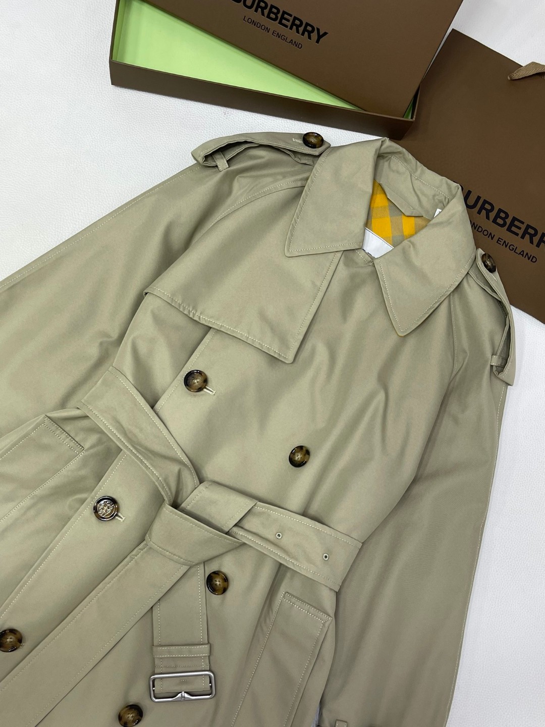 Burberry 巴宝莉 纯色翻领双排扣风衣 长袖 外套 长款 秋冬款 米色 80793801