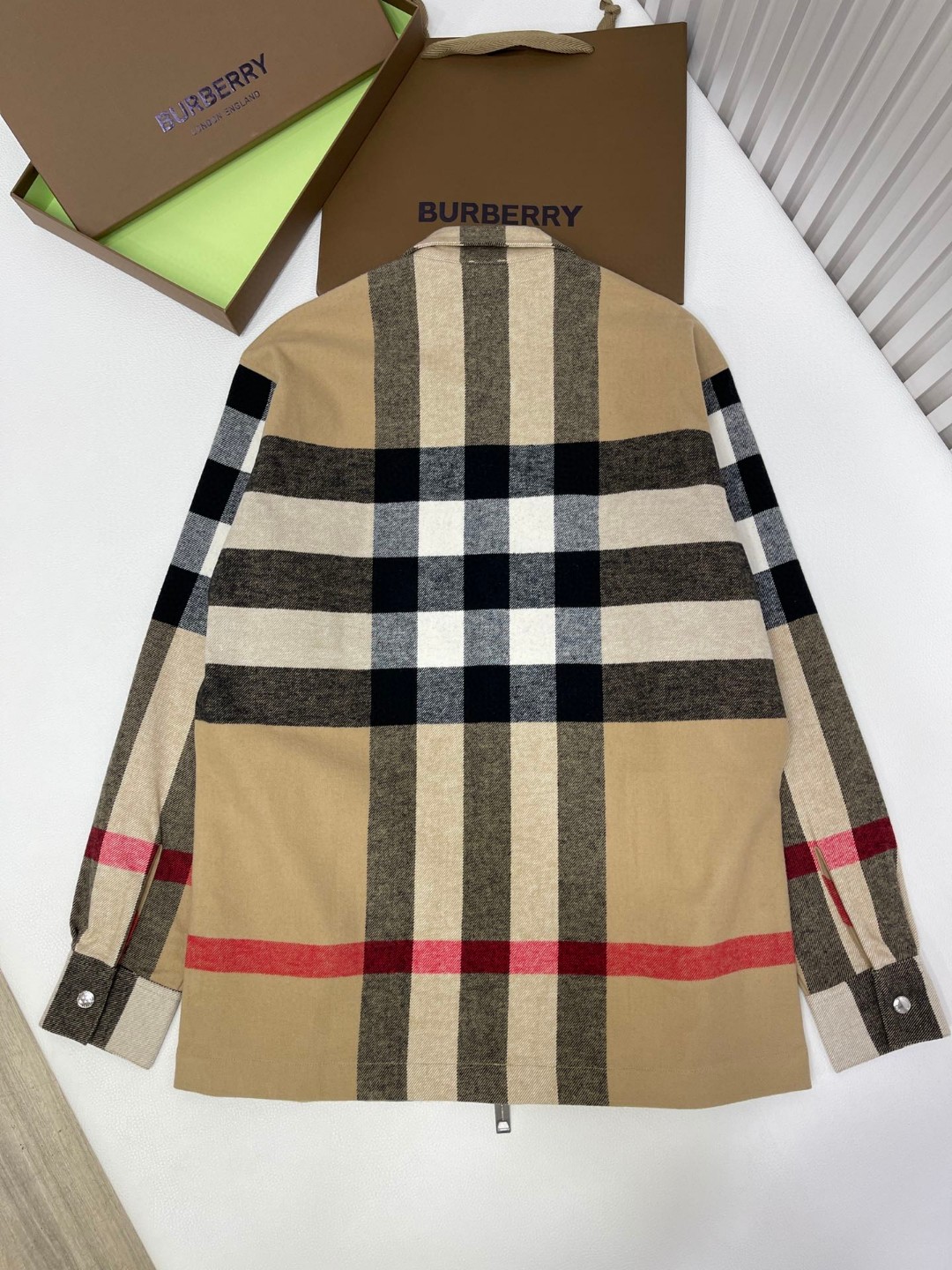 Burberry 巴宝莉 条纹翻领拉链夹克 外套 衬衫 长袖 秋冬款 棕色 8050135