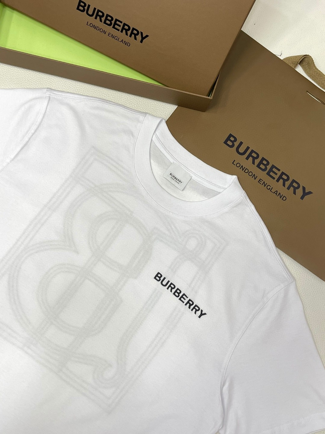 Burberry 巴宝莉 字母logo刺绣 短袖 T恤 夏季 黑色 白色 蓝色 80575471