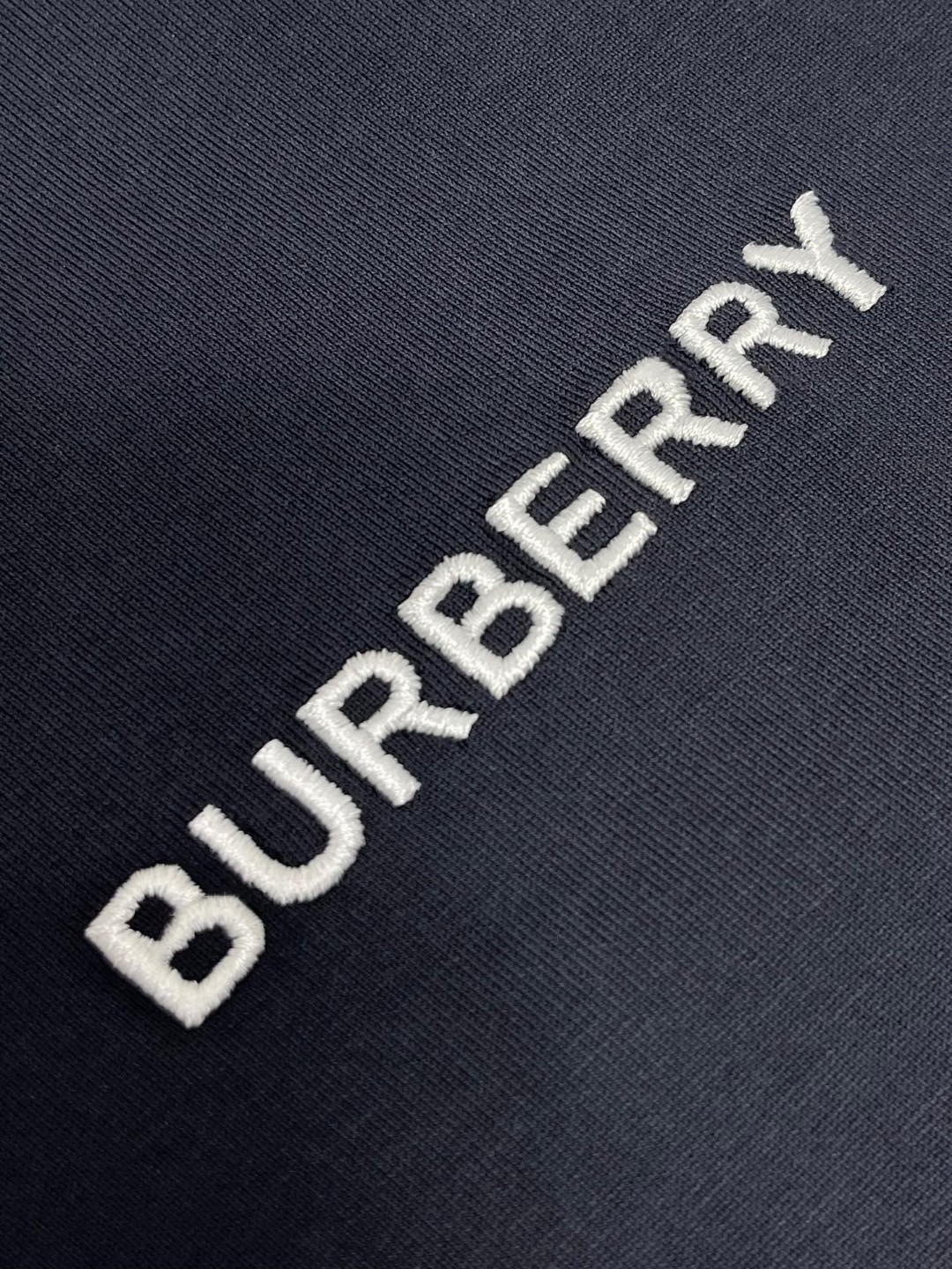 Burberry 巴宝莉 字母logo刺绣 短袖 T恤 夏季 黑色 白色 蓝色 80575471