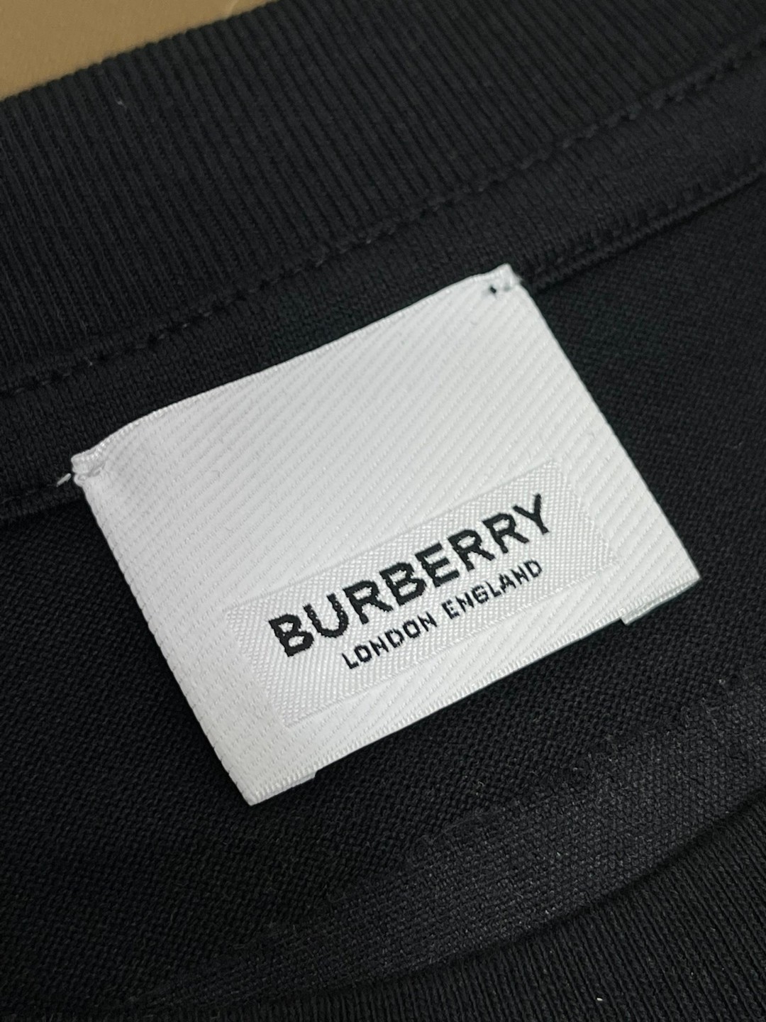 Burberry 巴宝莉 字母logo刺绣 短袖 T恤 夏季 黑色 白色 蓝色 80575471
