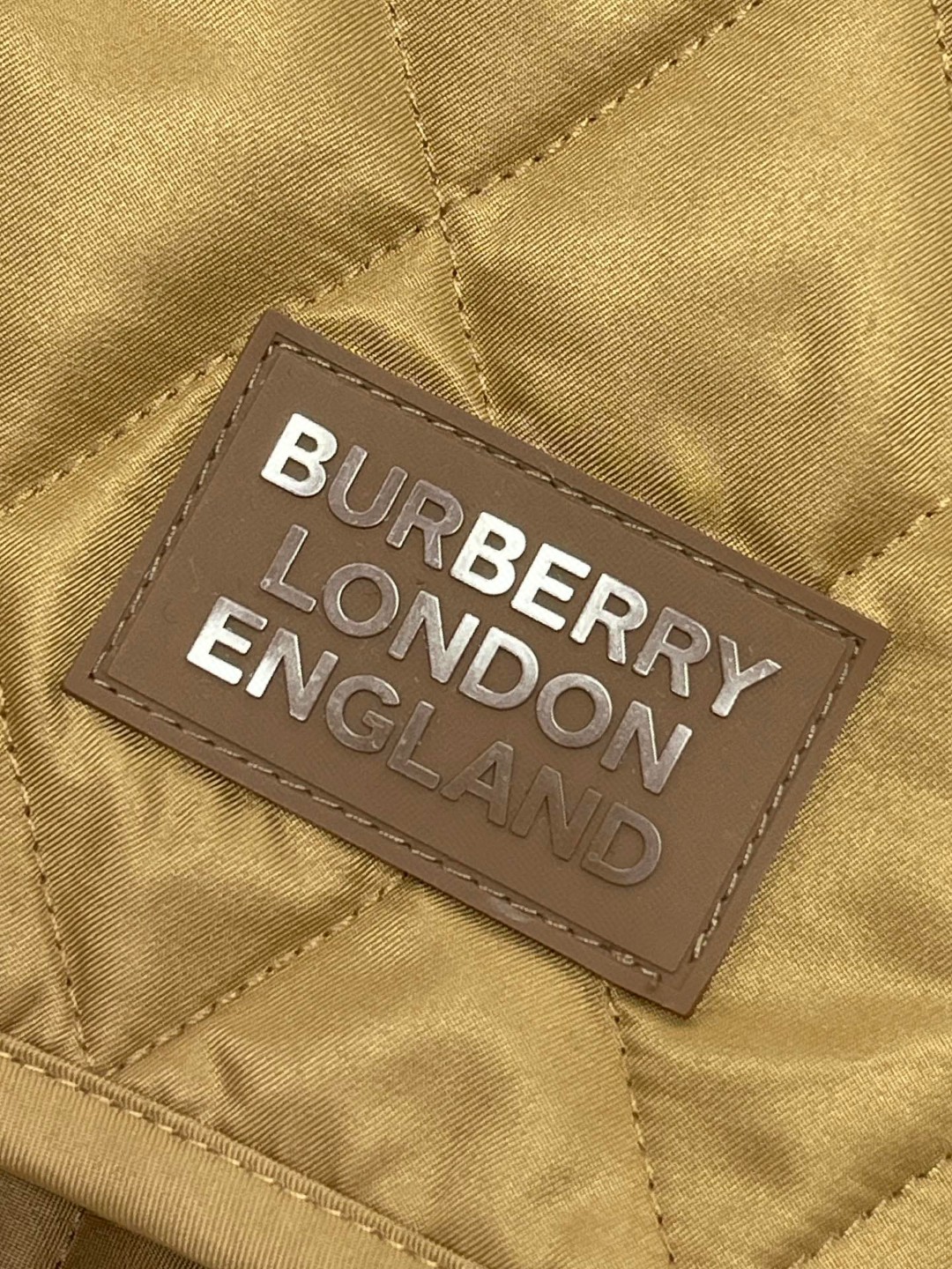 Burberry 巴宝莉 菱格纹夹克 棉服 长袖 外套 秋冬款 姜黄色 80963551