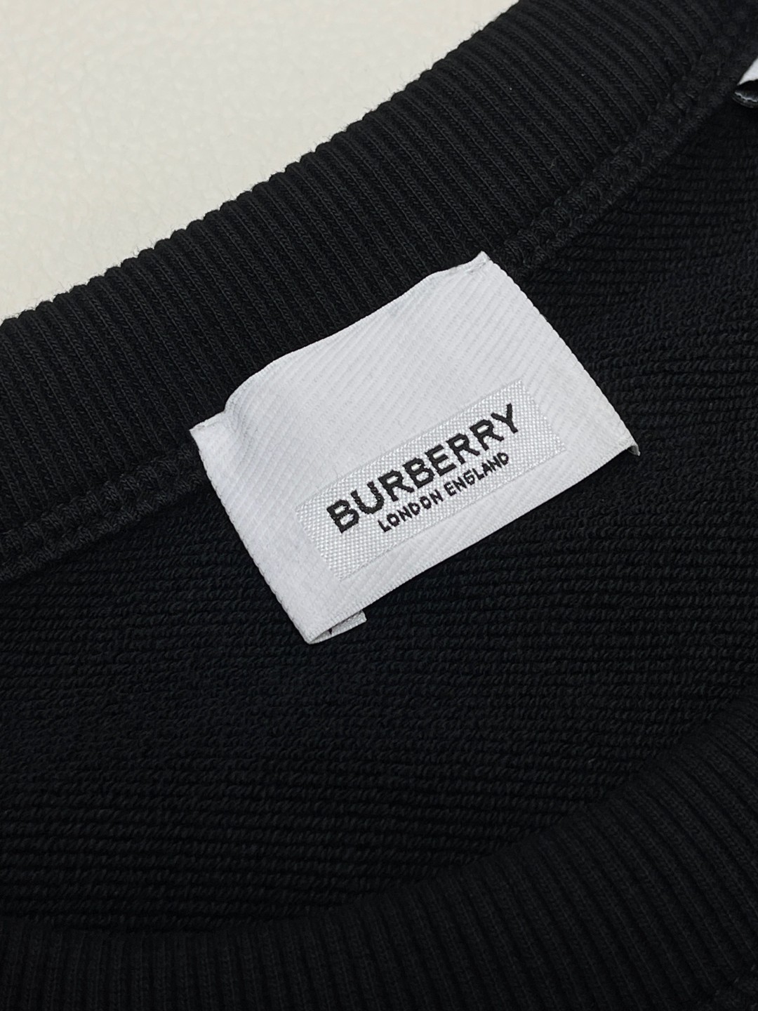 Burberry 巴宝莉 刺绣骑士战马字母logo卫衣 长袖 圆领 外套 秋冬款 黑色 80727771