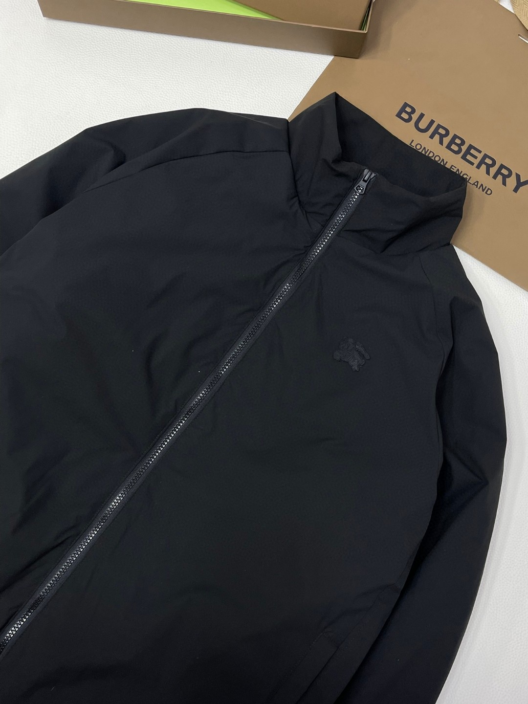 Burberry 巴宝莉 纯色刺绣logo夹克 棉服 长袖 外套 秋冬款 黑色 80726871