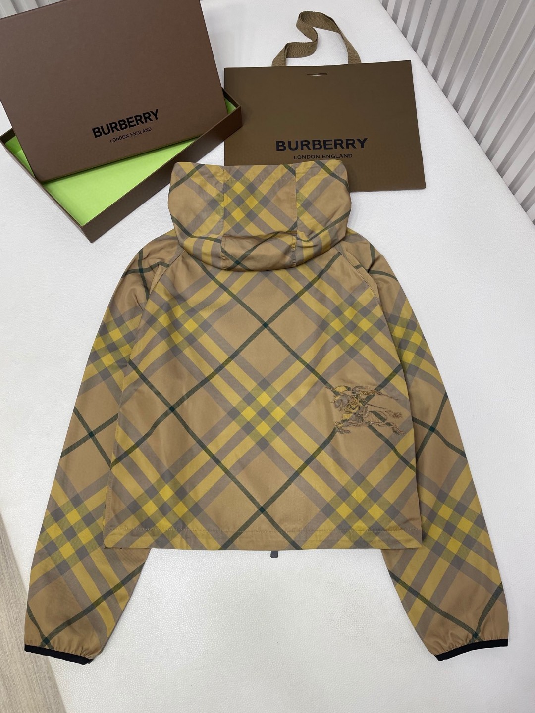 Burberry 巴宝莉 格纹拉链连帽夹克 长袖 外套 短款 女款 黄色 80823181