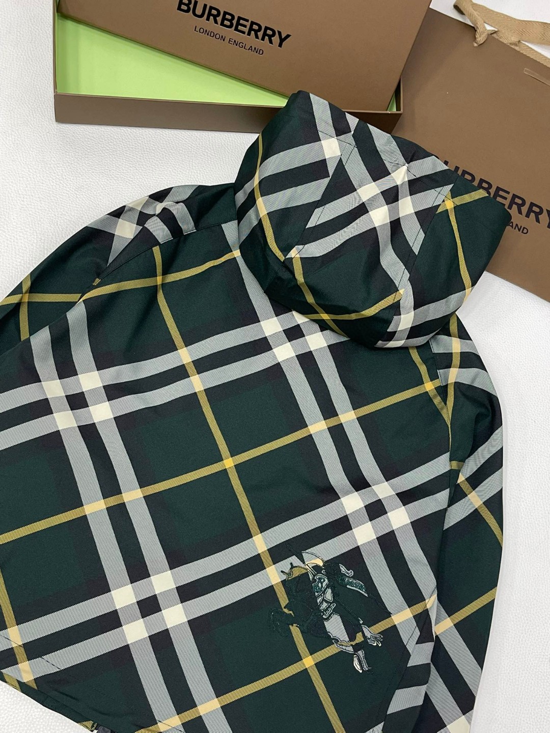 Burberry 巴宝莉 格纹拉链连帽夹克 长袖 外套 短款 女款 绿色 80818891