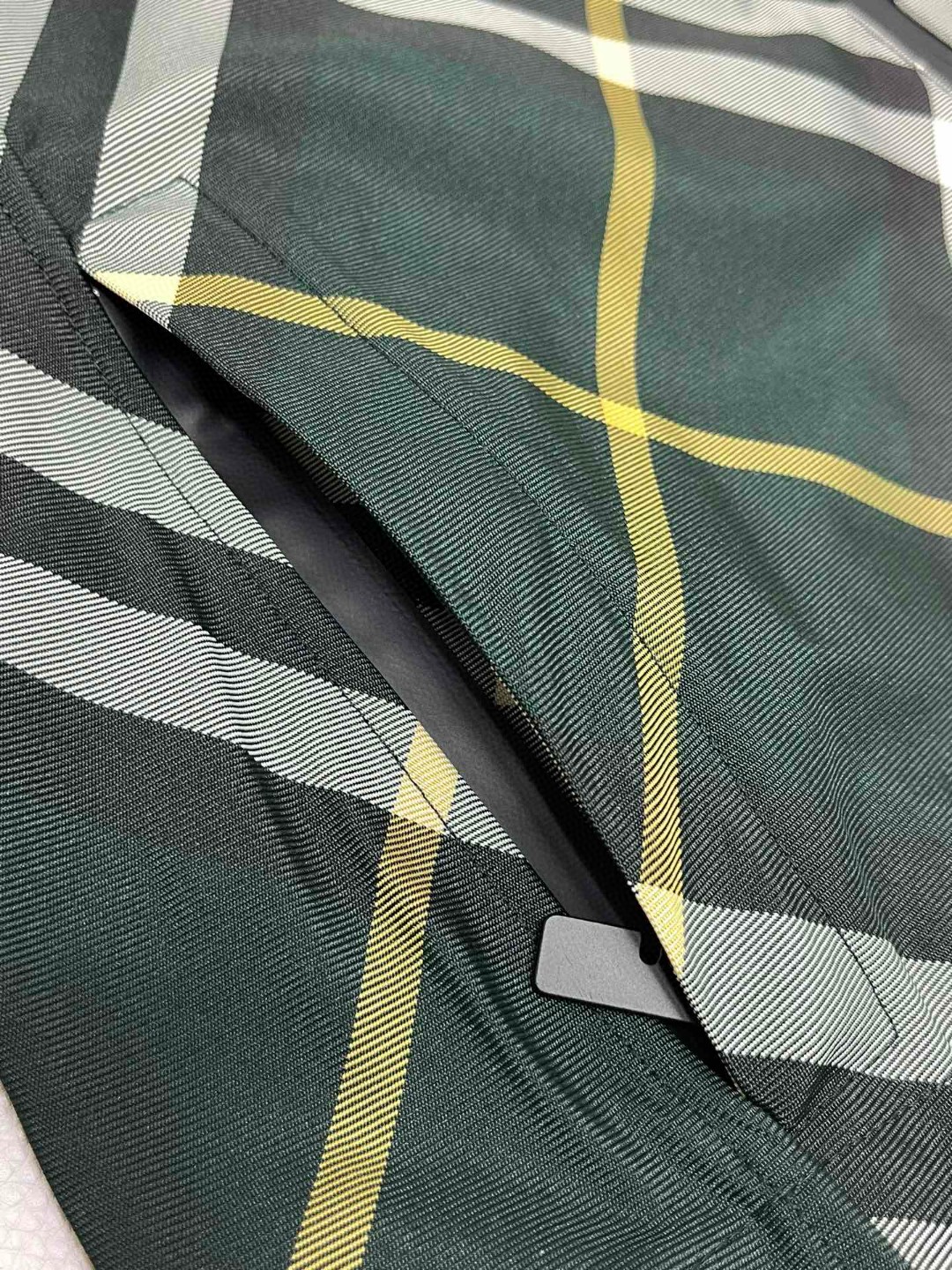 Burberry 巴宝莉 格纹拉链连帽夹克 长袖 外套 短款 女款 绿色 80818891