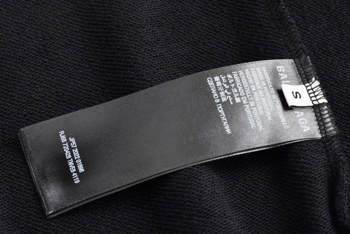 Balenciaga 巴黎世家 胶带字母logo印花 连帽卫衣 破洞 外套 长袖 秋冬 黑色 白色 739024TQVQ91073