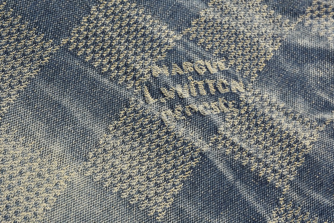 LOUIS VUITTON 路易威登 做旧棋盘格牛仔裤 裤子 长裤 蓝色 1AFX11